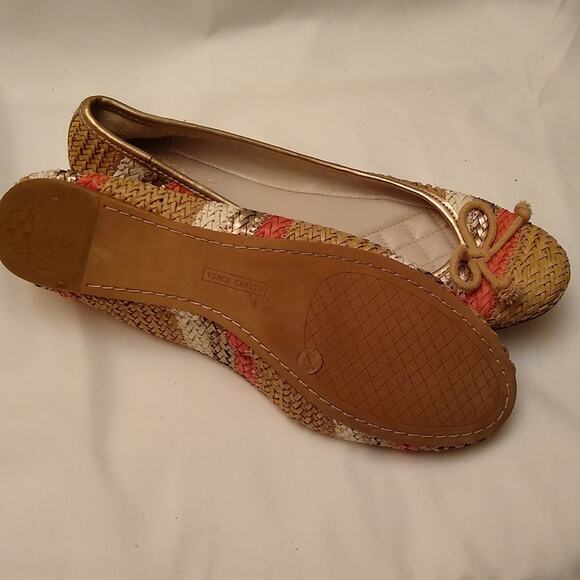 Vince Camuto ballet flats. Like New Size 8 Women's - Picture 4 of 5